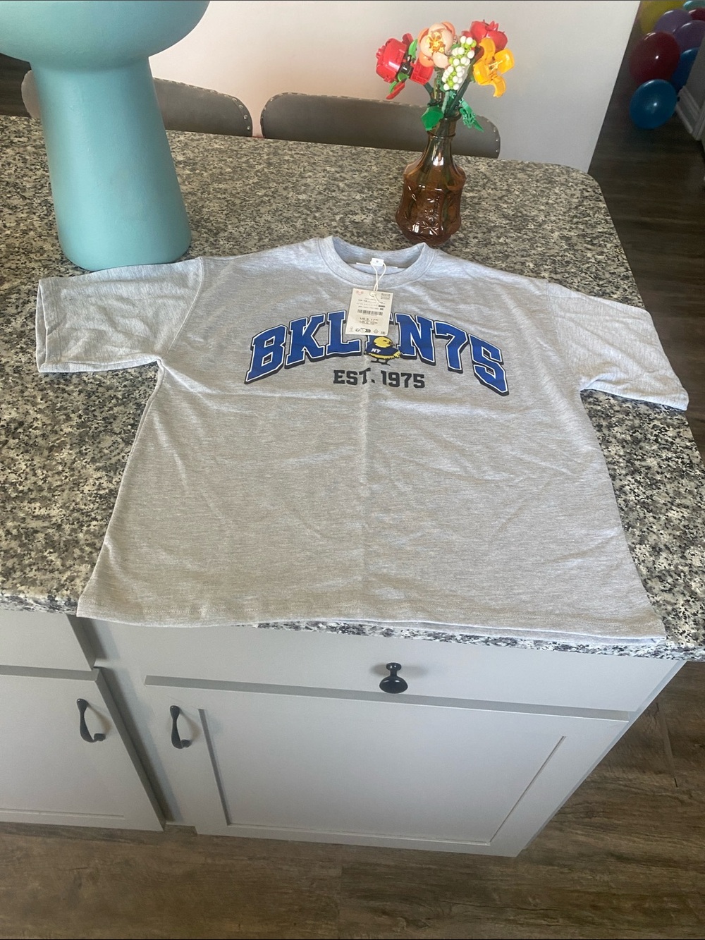 NWT ZARA BKLN75' Graphic T-Shirt